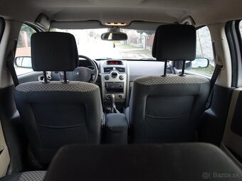 PREDÁM RENAULT MEGANE GRANDTOUR - 9