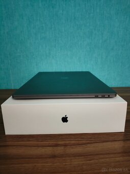 MacBook Pro 15 2016 | i7 • 16GB • 1TB SSD - 9