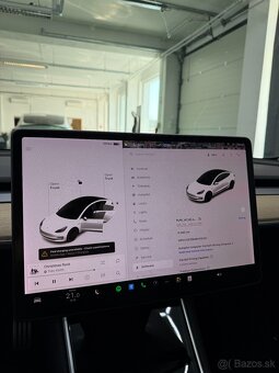 Tesla Model 3 Performance 2019 - 9