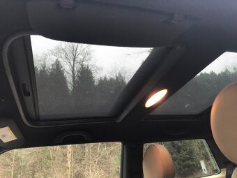 Mini Cooper R56 1.6 - 9