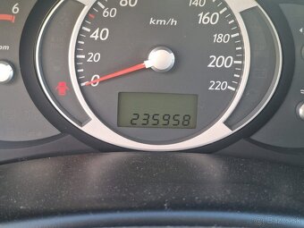 Hyundai Tucson 2007 2.0 CRDi 103kw 4x4 - 9