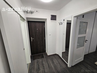 Znížená cena Pekný 2 izbový byt na prenájom v Komárne - 9