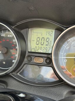 Piaggio MP3 Sport Touring LT500 - 9