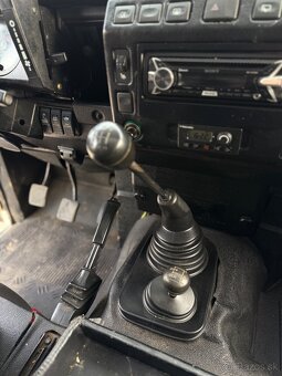 Land Rover Discovery 2.5 Td5 (2003), 90 kW, offroad špecial - 9