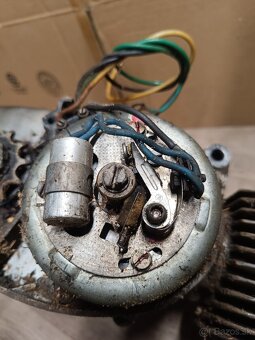 Motor Jawa pionier 05 + orig. Štítok DE - 9