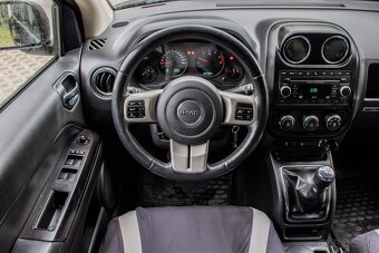 Jeep Compass 2,2 TDi - 9