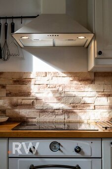 ÚTULNÝ 2 izb. BYT s POZEMKOM a PARKINGOM - Hrachová, Bratisl - 9