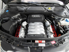 Audi A8 4,2 FSI Quattro S Line Bezklíč Soft CL AL20 259999Kč - 9
