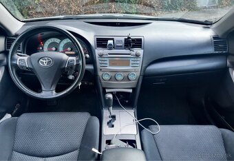 Toyota camry - 9