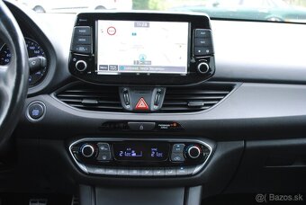 HYUNDAI I30 FASTBACK - PREDAJ AJ NA SPLÁTKY - 9