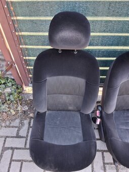 Predam sedačky kompletne na Renault Thália rok vyroby 2011 - 9