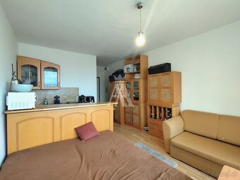 REZERVOVANÉ - GARSÓNKA, ADLEROVA, KOŠICE SÍDLISKO DARGOVSKÝC - 9