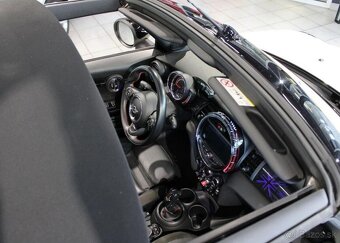 Mini Cooper John Works Cabrio 170 kW benzín automat - 9