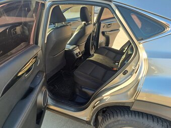 Lexus Nx 200 benzin 4x4 automat jediný v ponuke top - 9