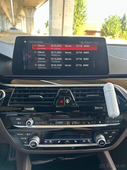 Predám BMW 540i xDrive G30 - 9