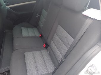 Predám škoda Octavia 2 facelift 1.6 TDI,77 kw. - 9