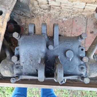 Hydraulika Zetor 25 - 9