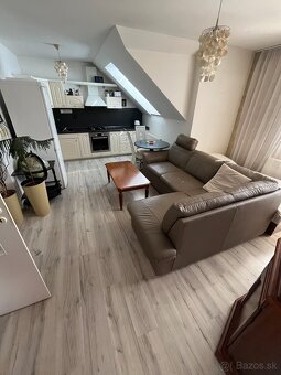 Znížená cena Exkluzívne 2 izb. byt na Čermáni - 9