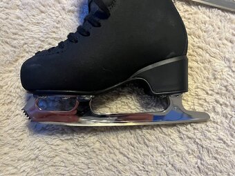 Korčule a prilba - 9