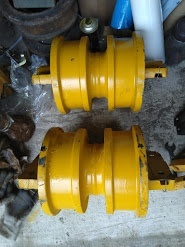 rolne pre buldozér T130/T170.T100 - 9