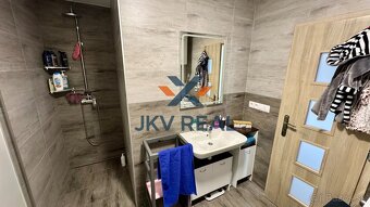 3izbový byt (75m2) so záhradkou (84m2) a parkovacím miestom - 9