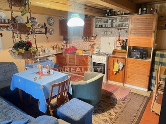 REZERVOVANÉ- ZNÍŽENÁ CENA - KRÁSNA DREVENICA S HUMNOM,... - 9