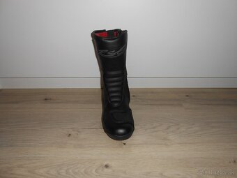 Predam nove damske kozene moto cizmy znacky RST TUNDRA CE - 9