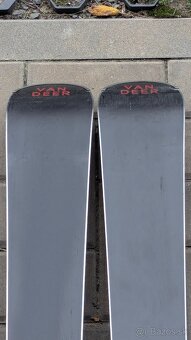 TOP lyže VAN DEER H-power (RED BULL), 175cm - 9