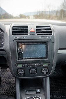 Volkswagen Golf V - 9