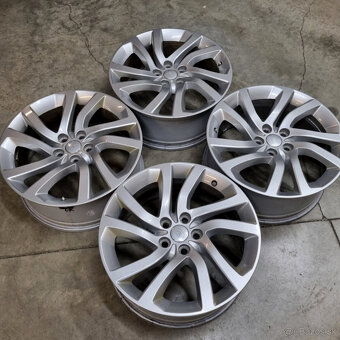 Hliníkové disky 5x120 R20 8,5J ET47 - 9