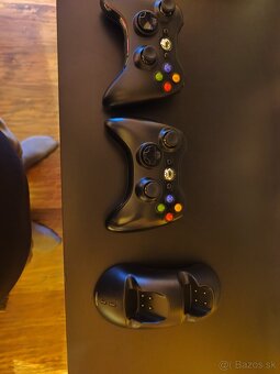 XBOX 360 E - 9