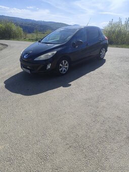 Predám Peugeot 308 1.6 hdi 82kw rv2011 - 9