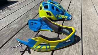 Leatt Enduro prilba - 9