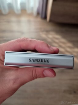 Samsung Flip 6 512GB - 9