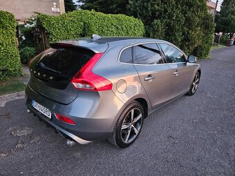 Predám Volvo V40 D3 automat R - Desing - 9