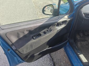 Peugeot 207 1.4 2008 - 9