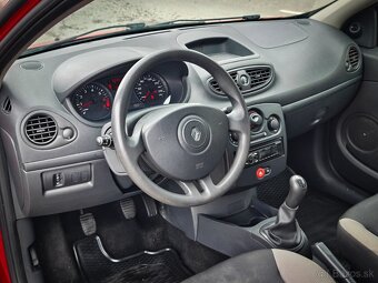Predám Renault Clio 1,2 53.000km - 9