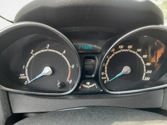 Predám Ford Fiesta 1,5 55kw TDCi - 9