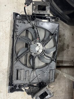 Rozpredam Octavia 3 kombi fl 2017 1.6 tdi 85kw - 9