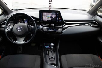Toyota C-HR 1.8 Hybrid Executive E-CVT FWD - 9