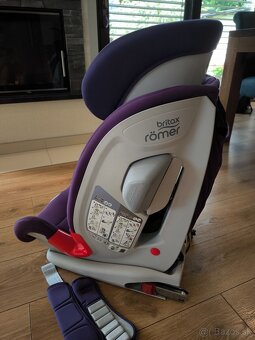 Predám autosedačky BRITAX Römer 9-36kg - 9