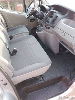 Opel vivaro long 2,0dci - 9