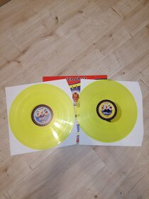 Scooter - And The Beat Goes On 2LP RE Yellow - 9