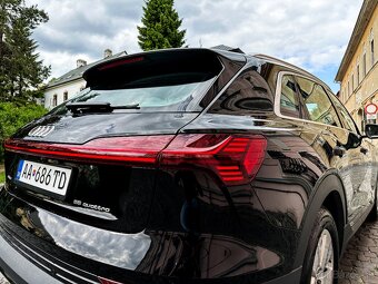 Audi etron 55 300KW 95kWh, odpočet DPH - 9