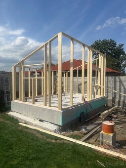 Drevodomčeky a vstavané garáže – výroba na mieru - 9