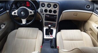 Alfa Romeo 159 2,2 JTS 16V Distinctive - 9