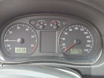 Volkswagen Polo 1.2 HTP - 9