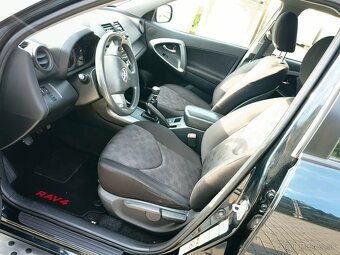 Toyota Rav 4 - 9