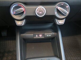 Kia Stonic 1.25CVVT,klima,kamera,navi - 9