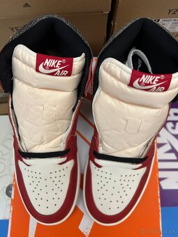 Jordan 1 Retro High OG Chicago Lost and Found - 9